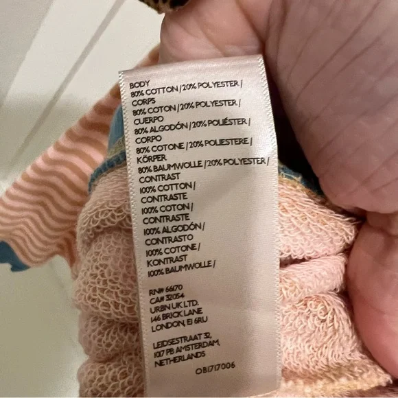 We The Free Latte Combo Sweater NWT Small - Picture 5 of 5